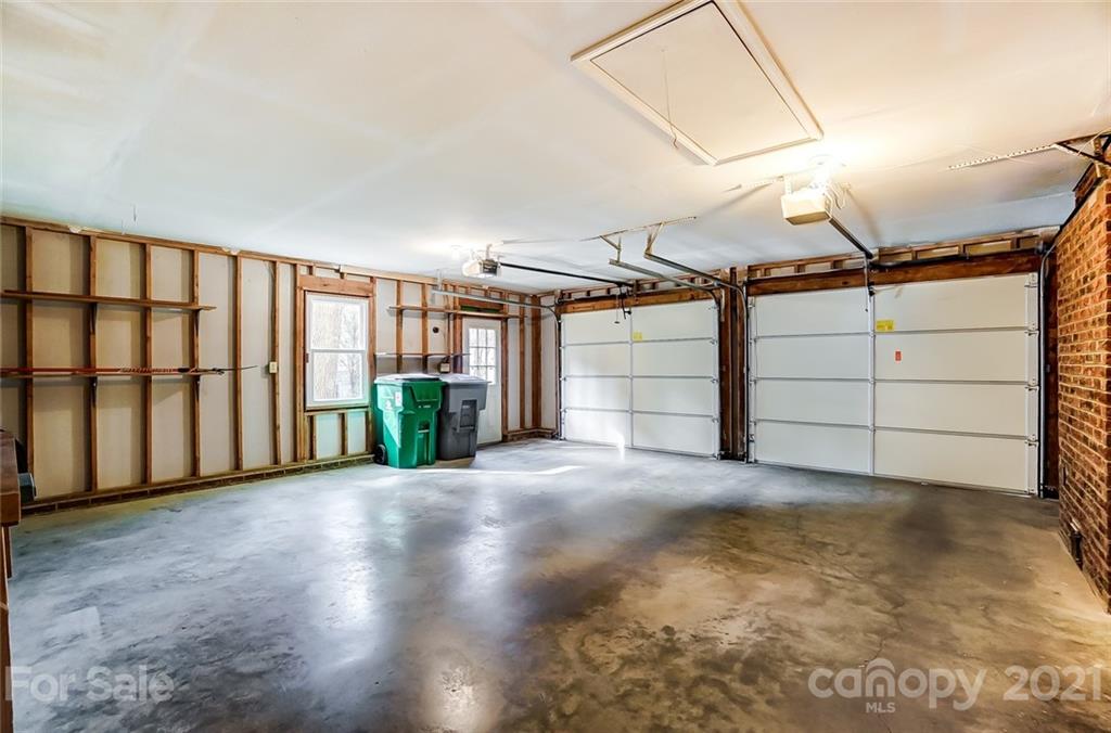 10101 Deer Spring Lane Charlotte, NC 28210 - Photo 40 of 45