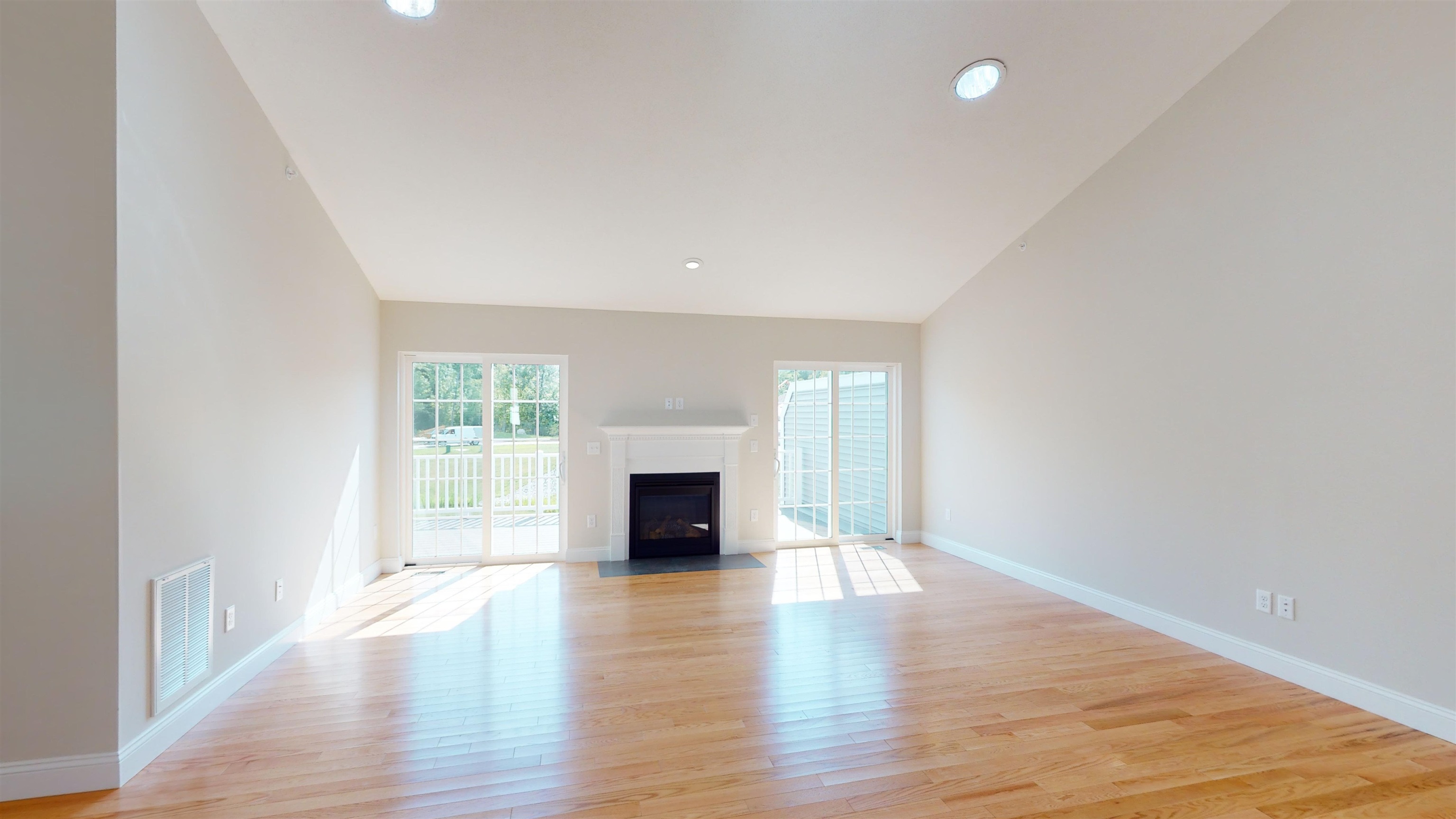 8 B Sunset Rdg Road Epping, NH 03042 - Photo 9 of 10