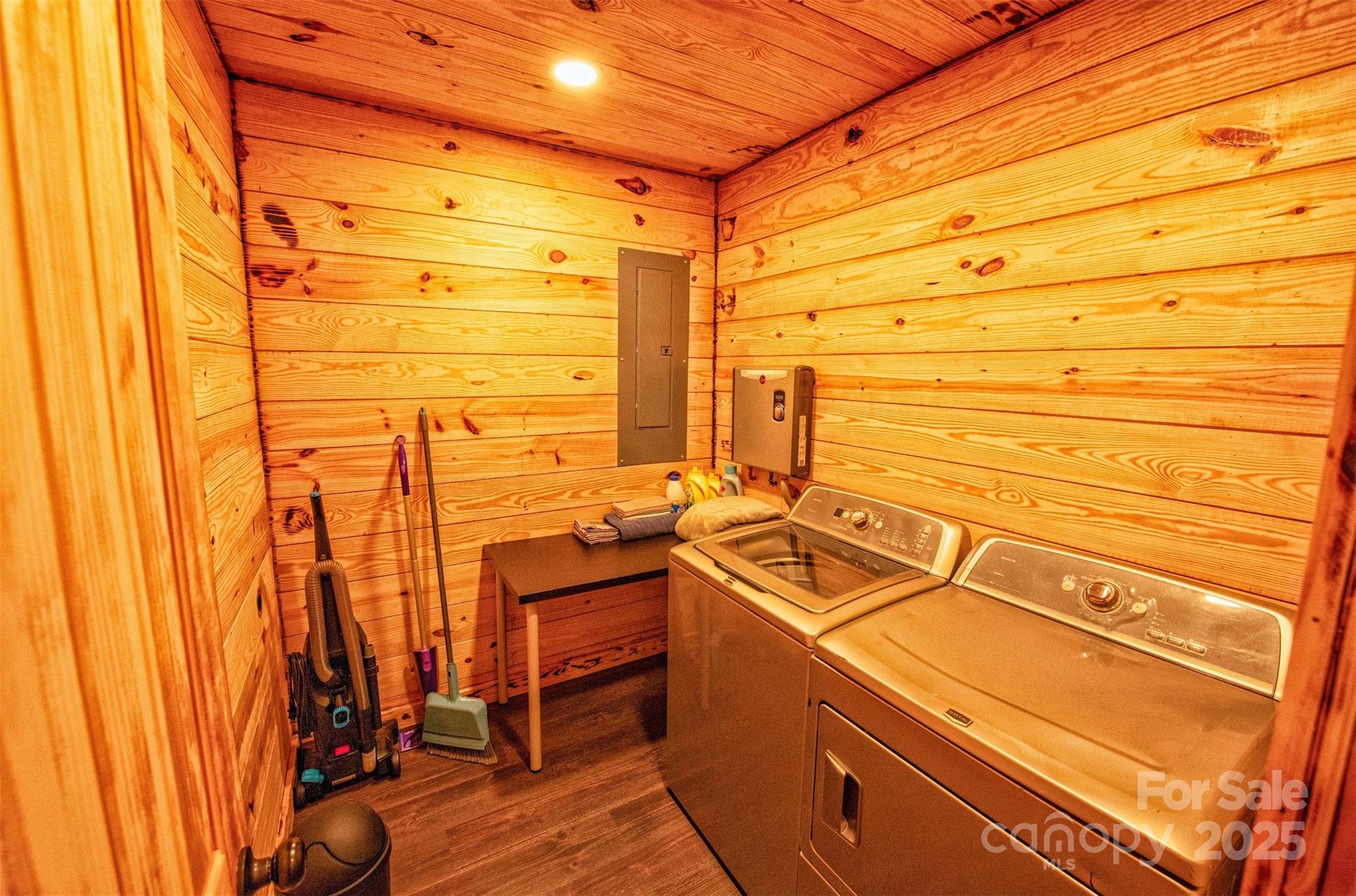 23 Honeysuckle Ridge Almond, NC 28702 - Photo 21 of 21 a view of a room with gym equipment