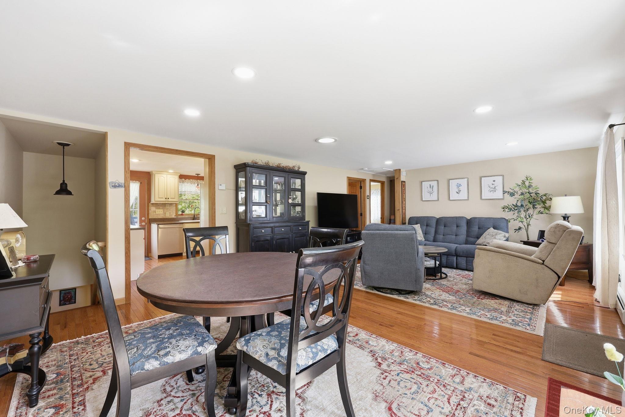 68 Ridge Road Wallkill, NY 12589 - Photo 7 of 32