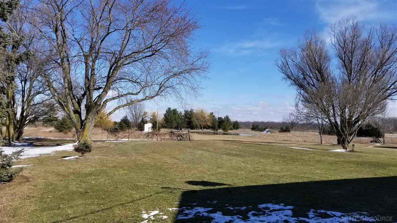 66820 Place Road New Haven, MI 48050 - Photo 11 of 56 31343444-10.JPG