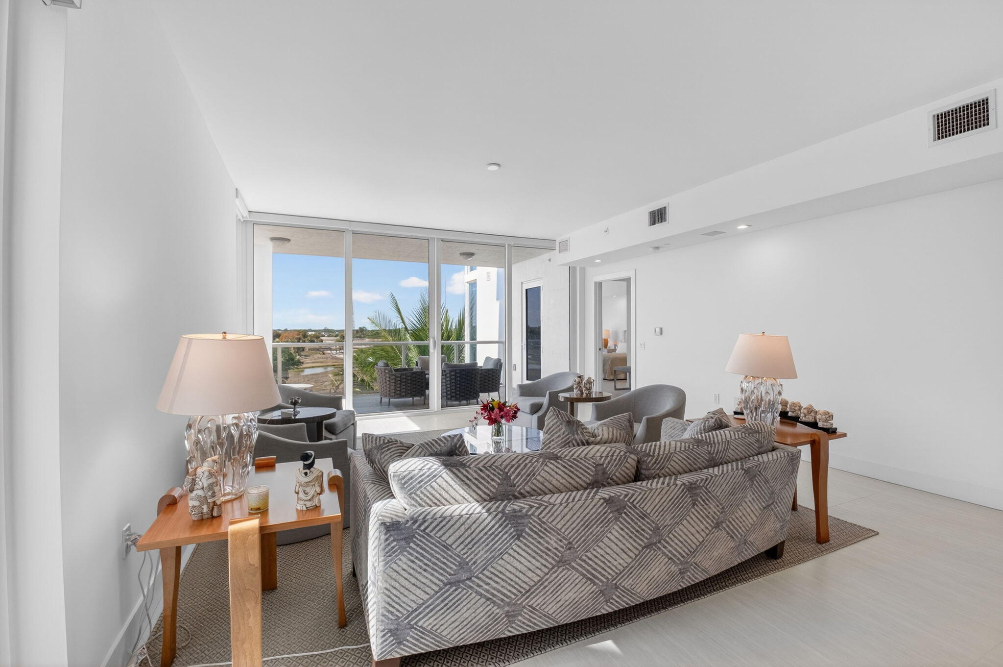 20155 Boca W Drive, Unit B401 Boca Raton, FL 33434 - Photo 5 of 64 Great room