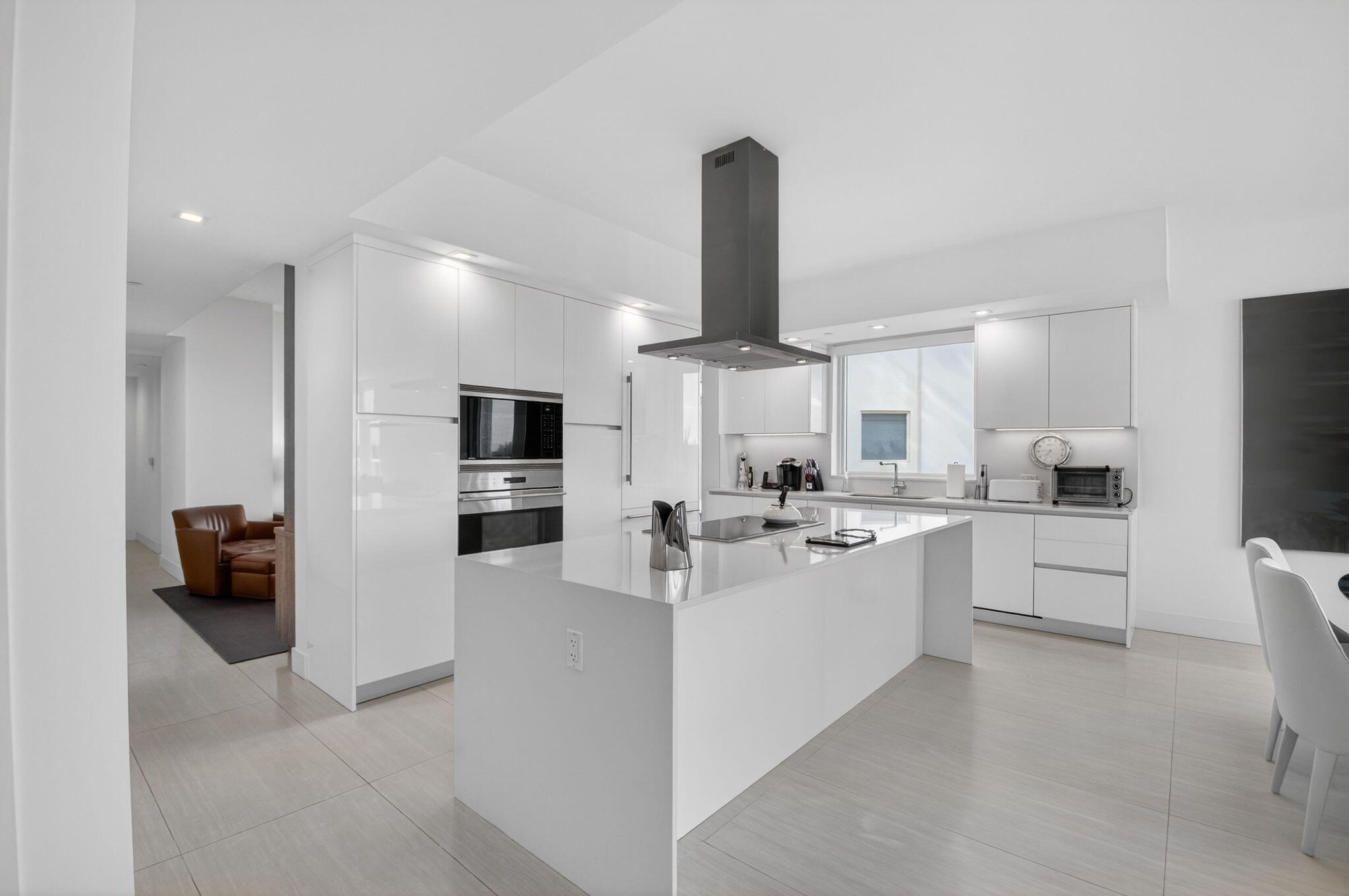 20155 Boca W Drive, Unit B401 Boca Raton, FL 33434 - Photo 9 of 64 Kitchen