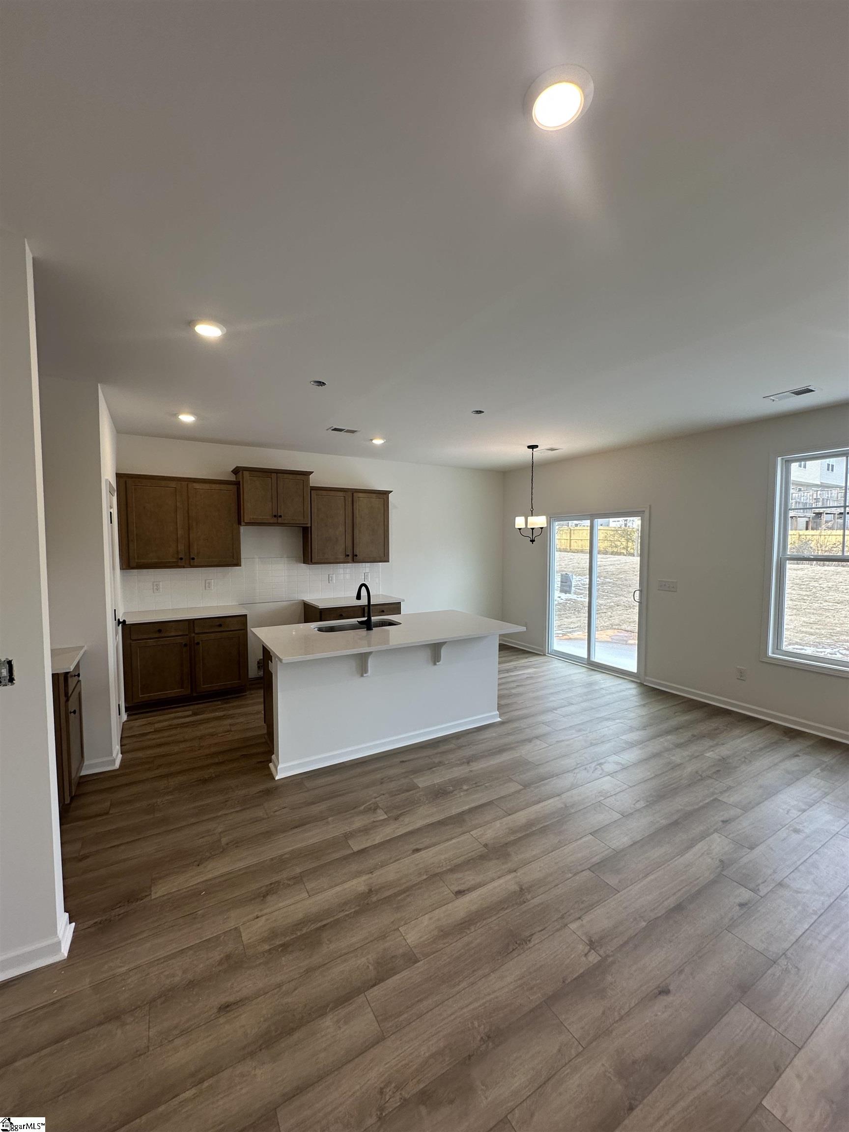 240 Brown Circle Easley, SC 29642 - Photo 5 of 9