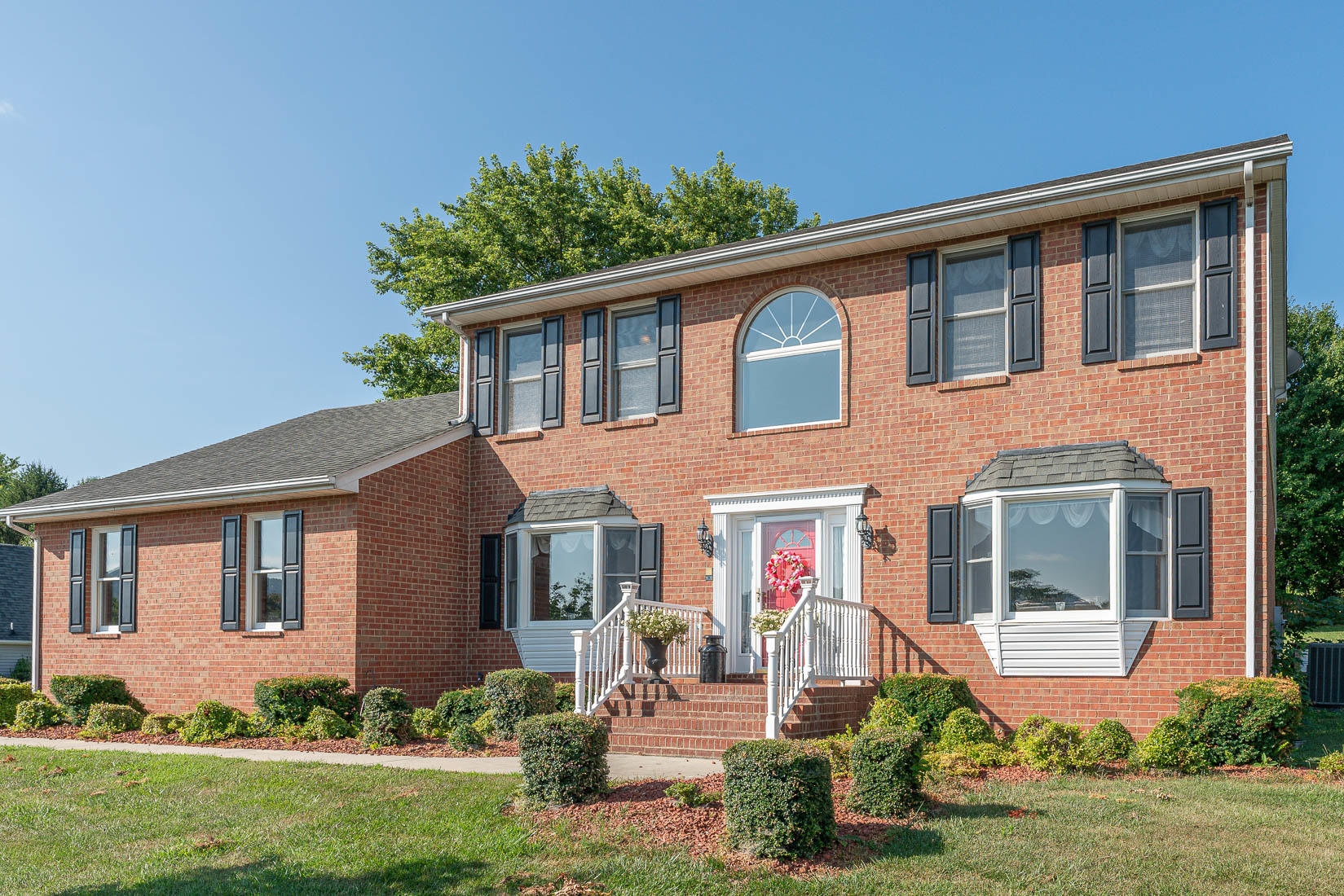 318 McIntosh Road Roanoke, VA 24019 - Photo 1 of 63 Welcome
