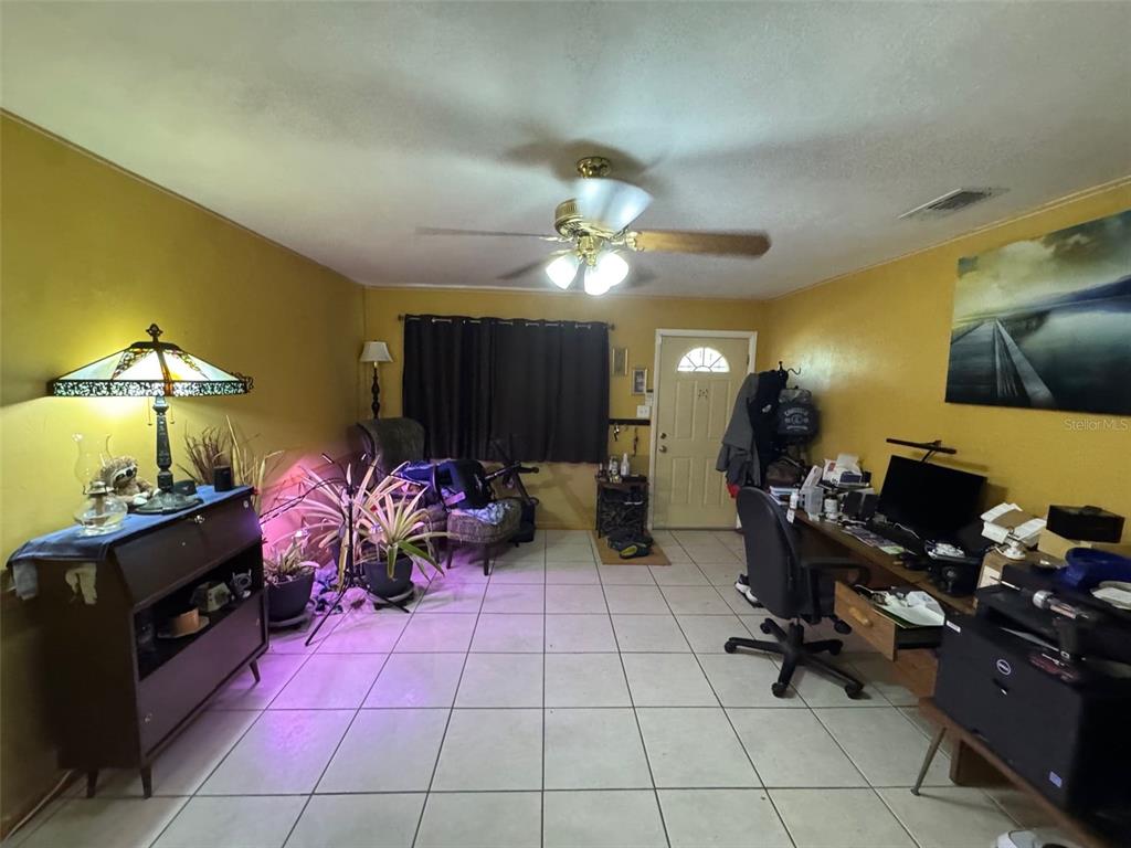 6025 Southwest 11th Place Gainesville, FL 32607 - Photo 11 of 23