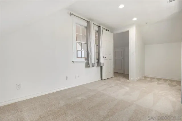 a view of house with outdoor seating space