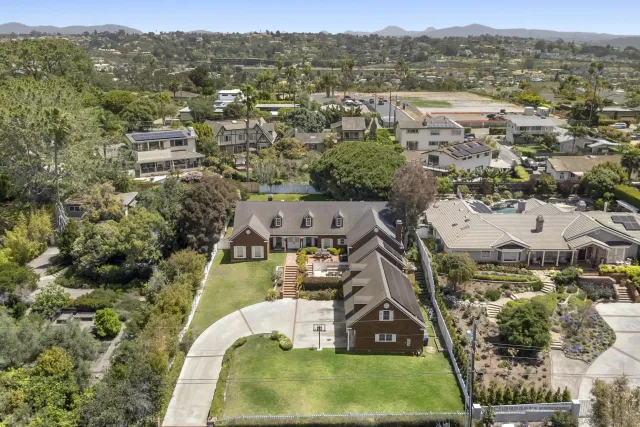 $25,000 | 512 South Granados Avenue, Solana Beach, CA 92075