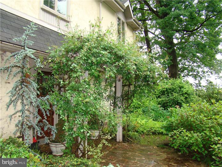 933 Croton Road Wayne, PA 19087 - Photo 20 of 21 Exterior
