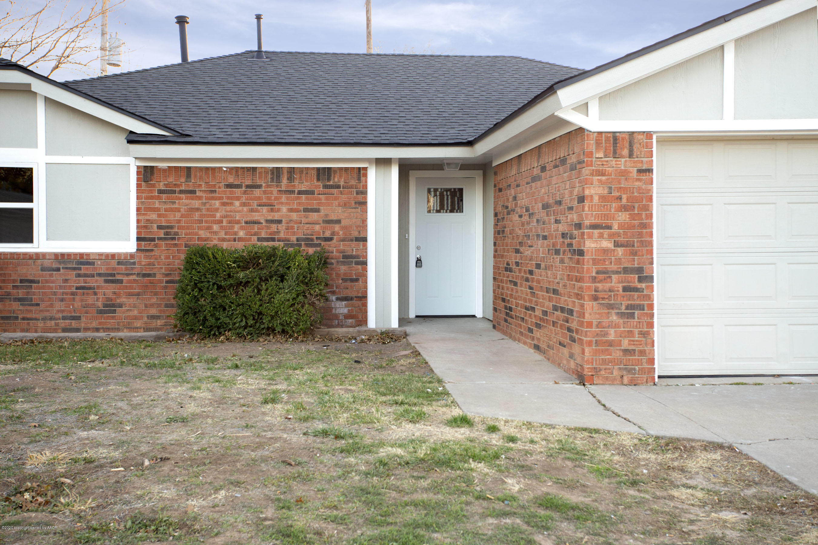 6302 Rutgers Street Amarillo, TX 79109 - Photo 23 of 23 Front Entrance
