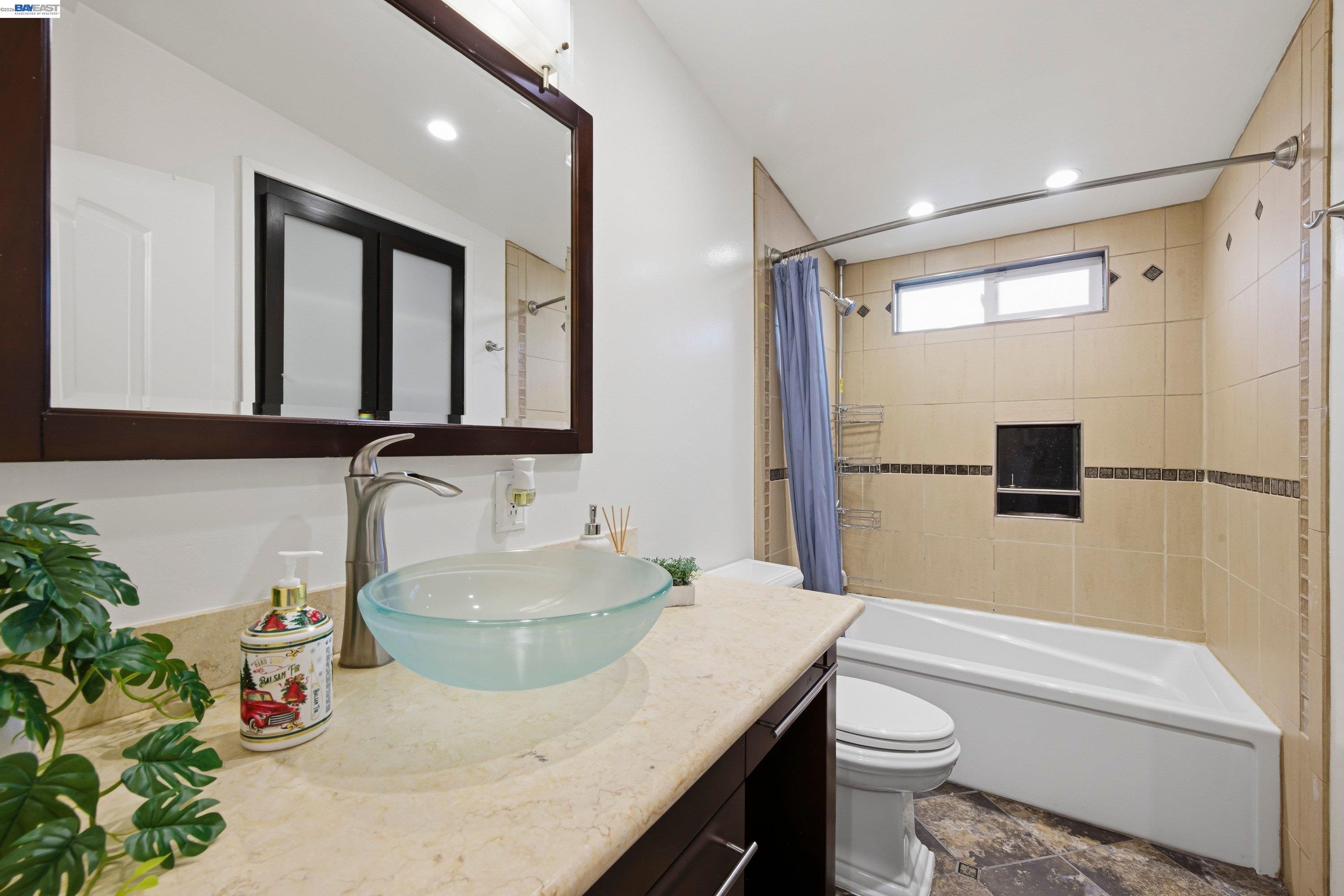 97 Gresel Street Hayward, CA 94544 - Photo 31 of 37