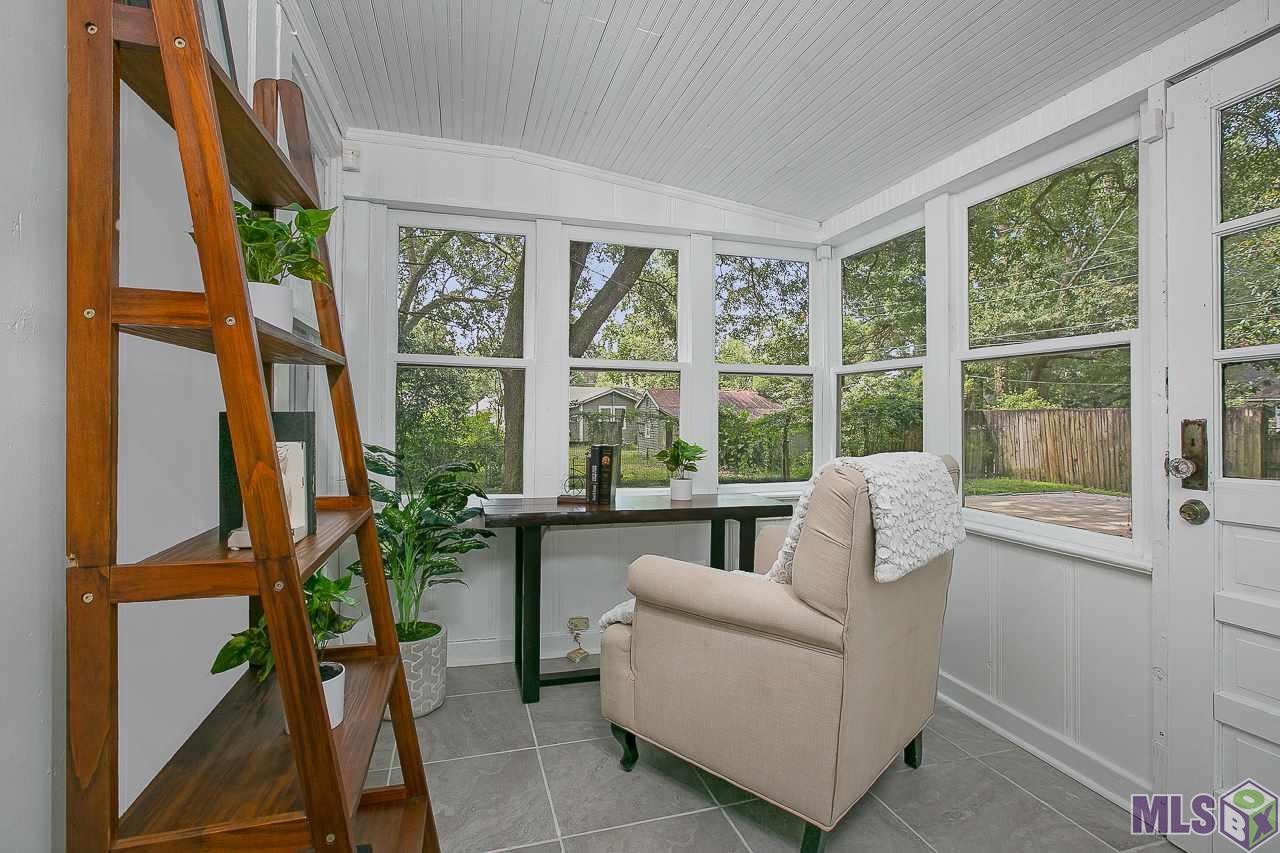 624 Edison Street Baton Rouge, LA 70806 - Photo 11 of 21 Sun room