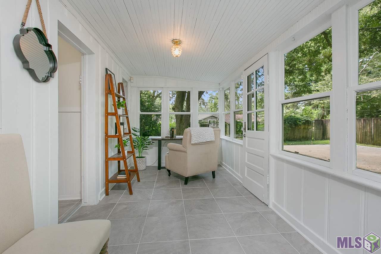 624 Edison Street Baton Rouge, LA 70806 - Photo 10 of 21 Sun room