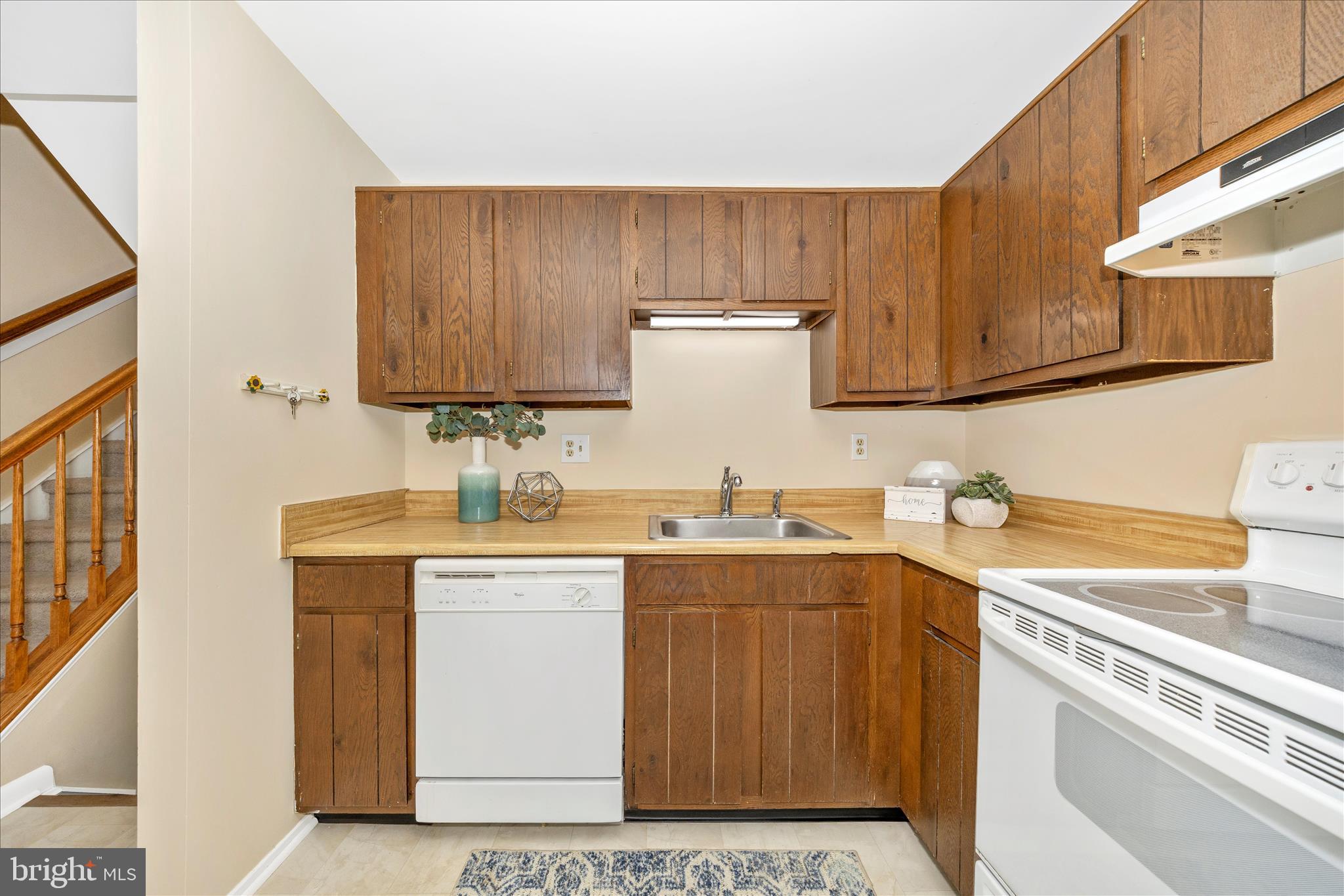 1339 Orchard Way Frederick, MD 21703 - Photo 16 of 92 Kitchen