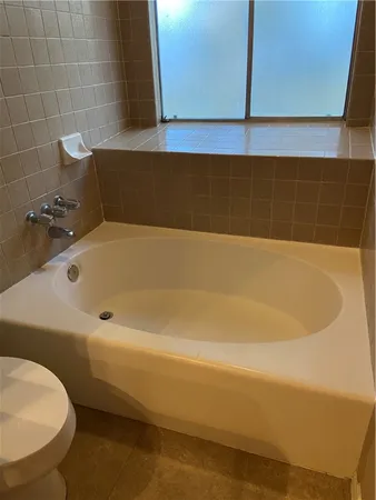 $1,875 | 6303 Weeks Cove, Austin, TX 78727