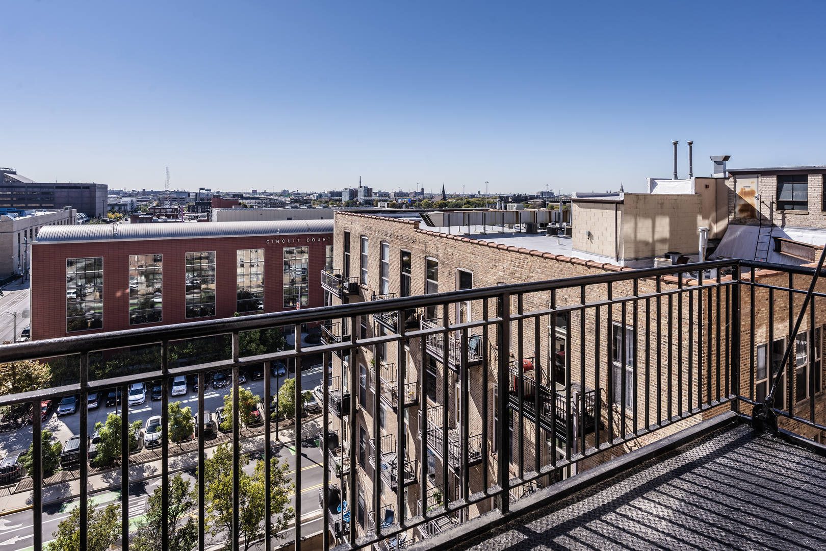500 South Clinton Street, Unit 811 Chicago, IL 60607 - Photo 18 of 36 Gallery Image 18