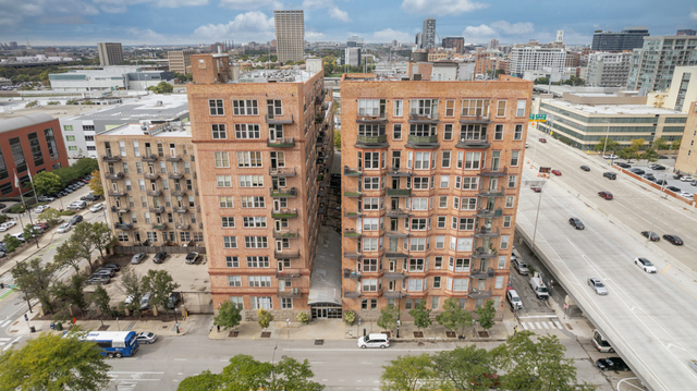 500 South Clinton Street, Unit 811 Chicago, IL 60607 - Photo 27 of 36 Gallery Image 27