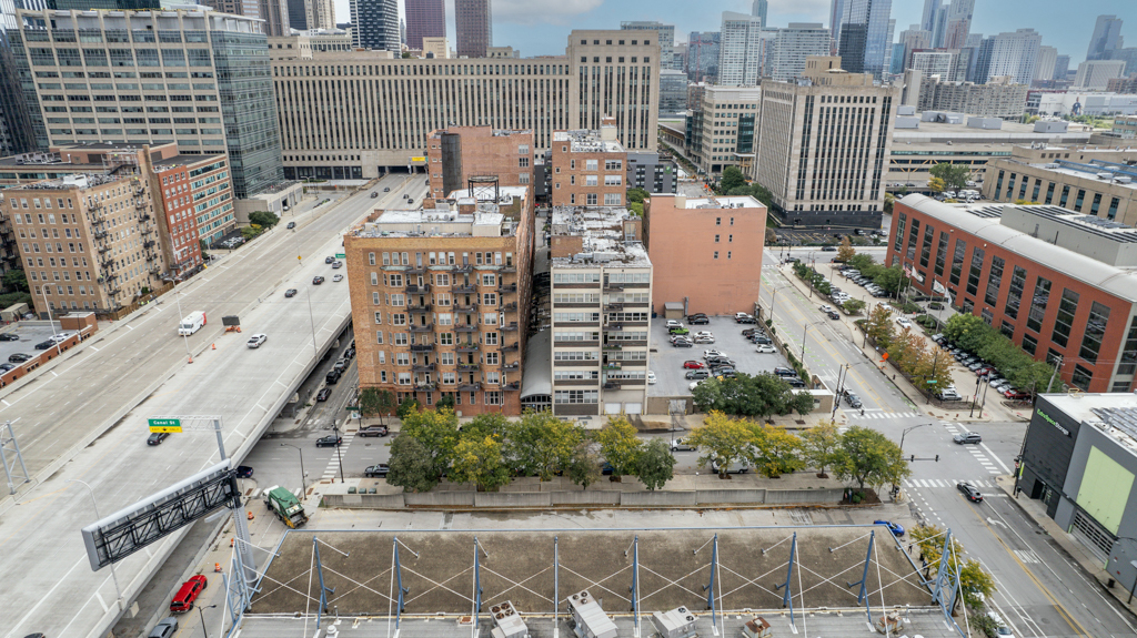 500 South Clinton Street, Unit 811 Chicago, IL 60607 - Photo 29 of 36 Gallery Image 29