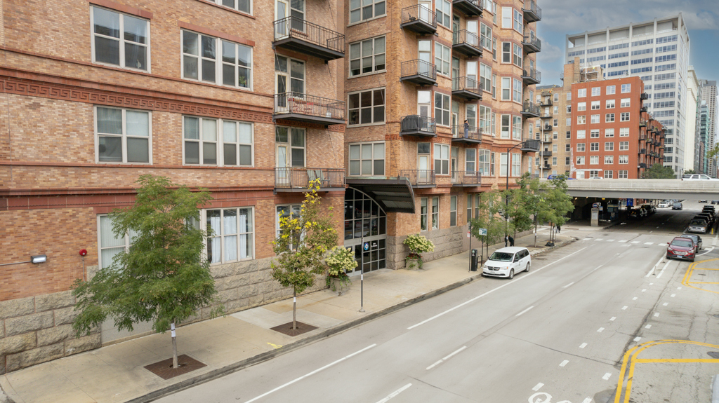500 South Clinton Street, Unit 811 Chicago, IL 60607 - Photo 30 of 36 Gallery Image 30