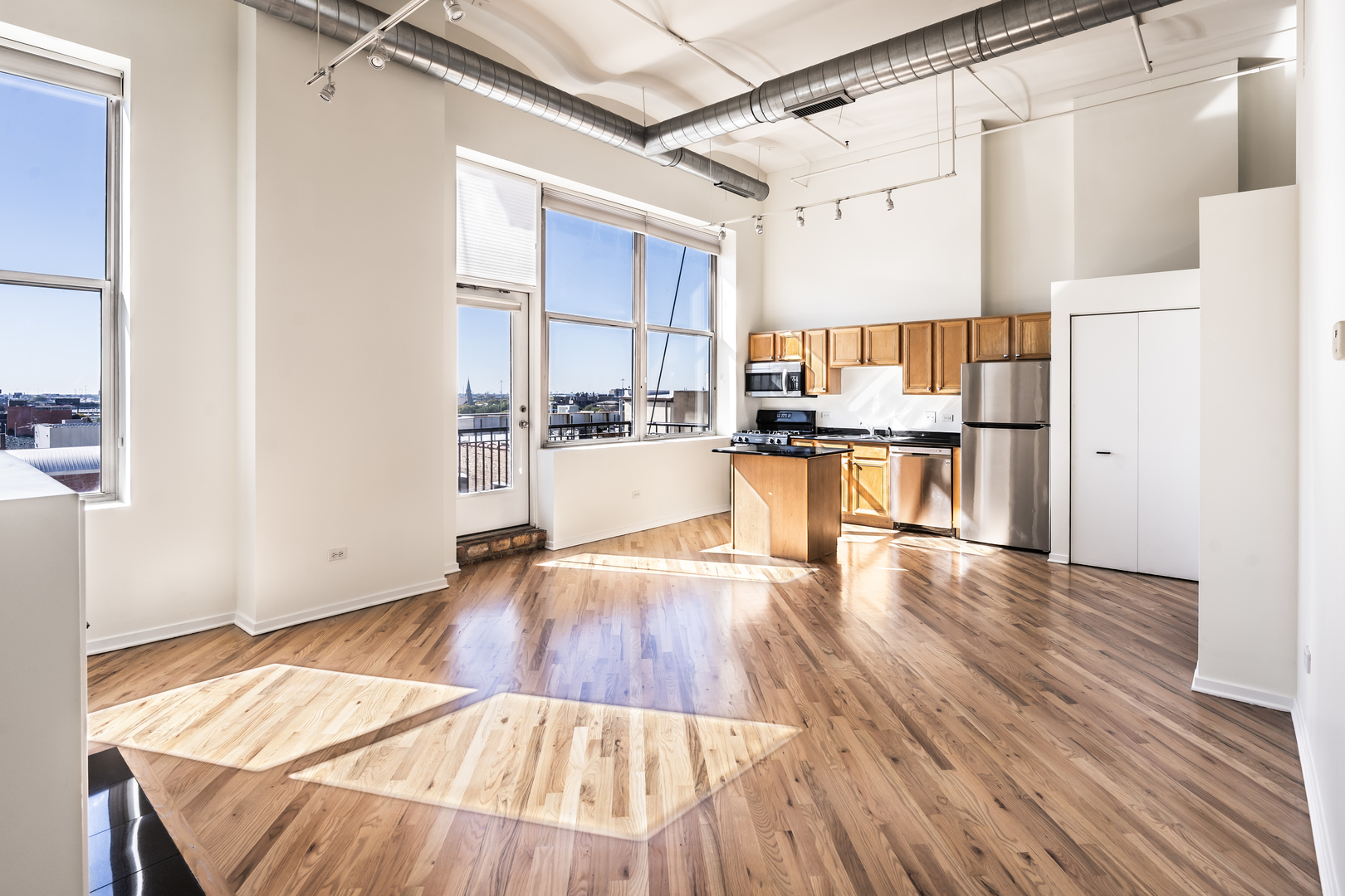 500 South Clinton Street, Unit 811 Chicago, IL 60607 - Photo 3 of 36 Gallery Image 3