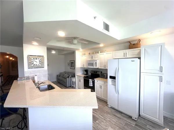 $2,500 | 2880 Cypress Trace Circle, Unit 103, Naples, FL 34119