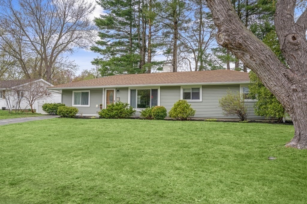 5 Carver Road Framingham, MA 01701 - Photo 3 of 42 Gallery Image 3