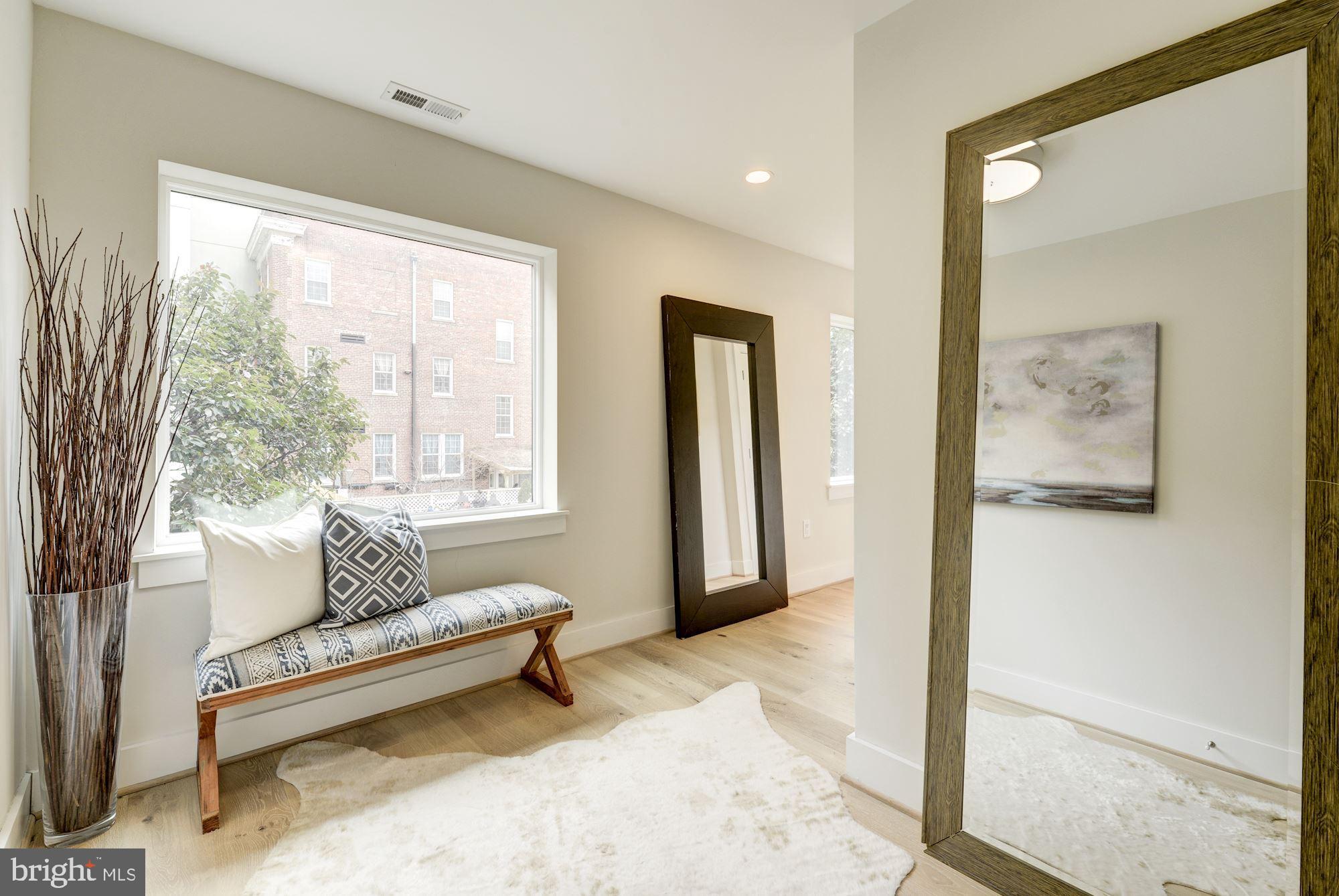 3035 15th Street Northwest, Unit 105 Washington, DC 20009 - Photo 3 of 28