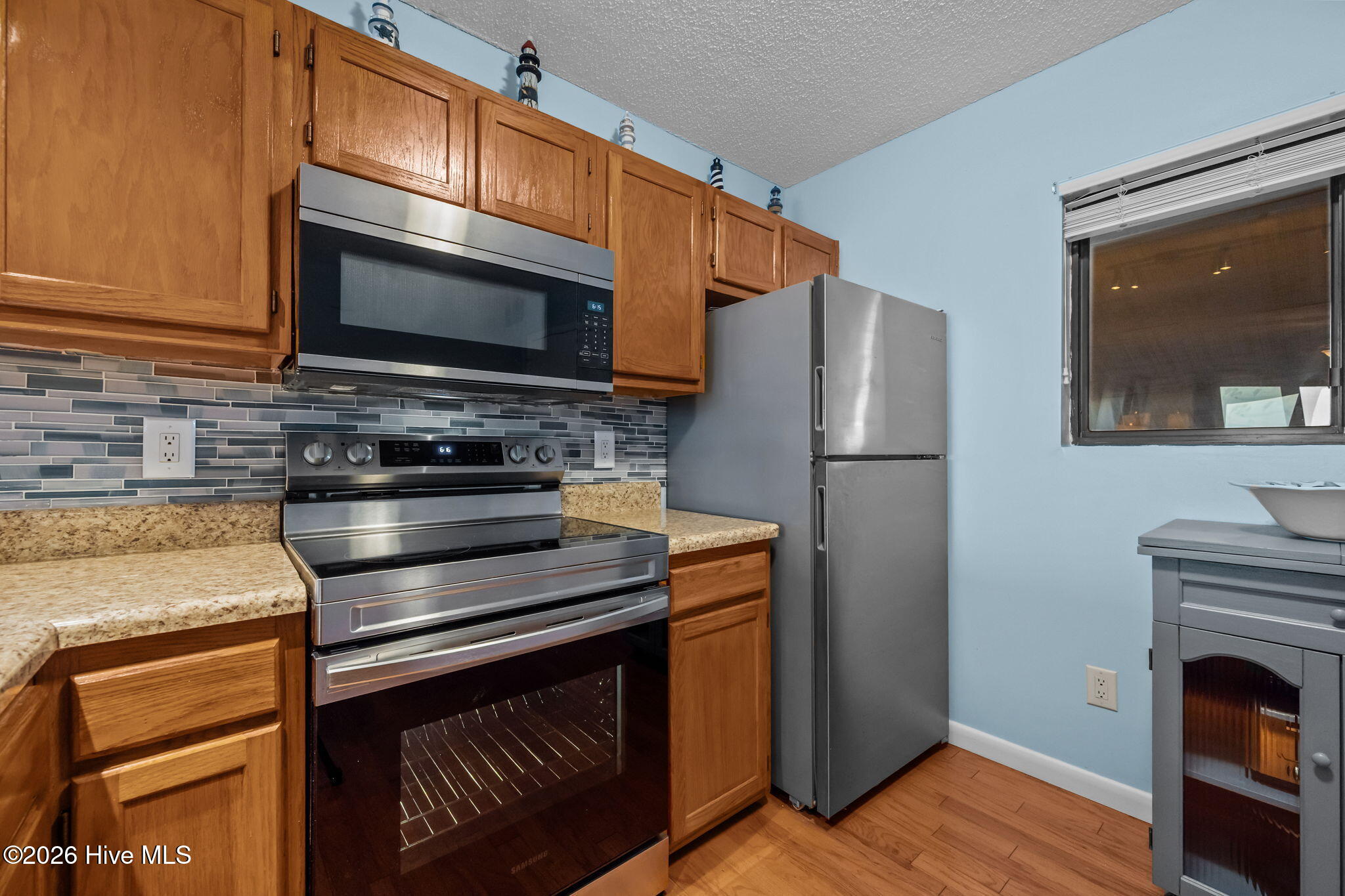 1840 New River Inlet Road, Unit 2308 North Topsail Beach, NC 28460 - Photo 18 of 44 Kitchen