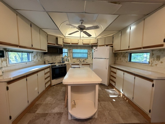 2795 East 28th Road Marseilles, IL 61341 - Photo 3 of 54