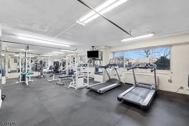 $170,000 | 377 South Harrison Street, Unit 9G, East Orange, NJ 07018