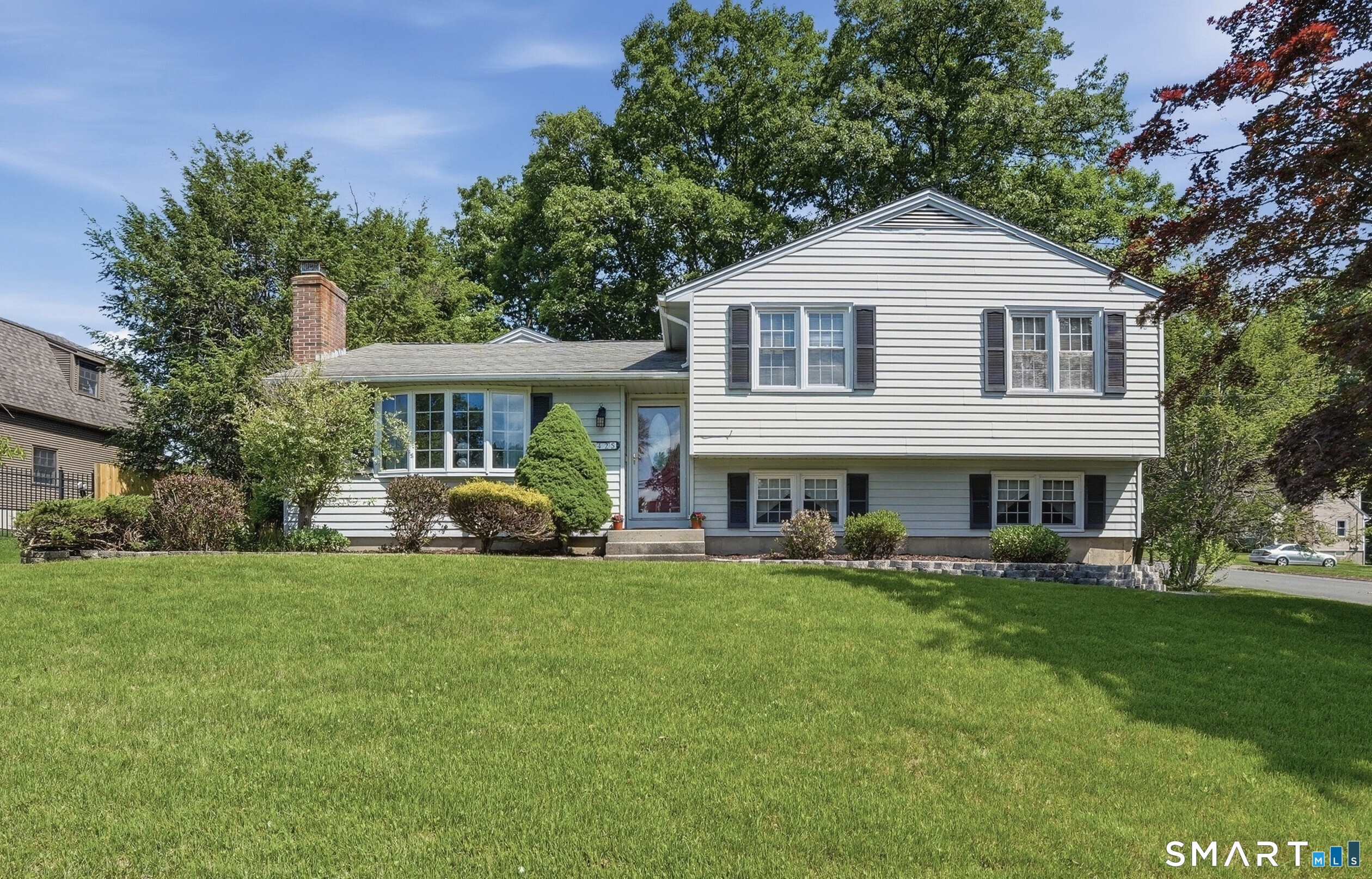 425 Sonstrom Road Bristol, CT 06010 - Photo 1 of 32