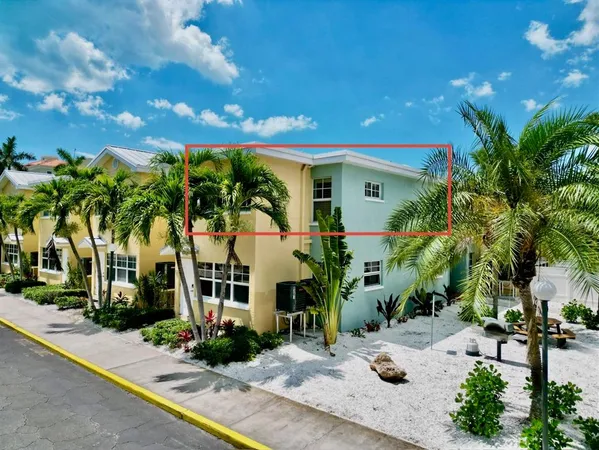 $349,900 | 19417 Gulf Boulevard, Unit D201, Indian Rocks Beach, FL 33785