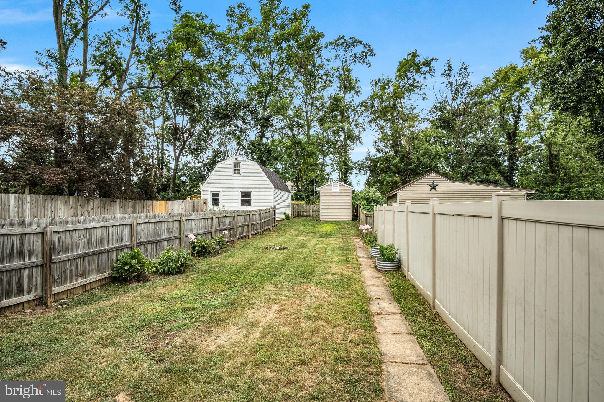 54 West Ridge Street Carlisle, PA 17013 - Photo 22 of 25 Gallery Image 22