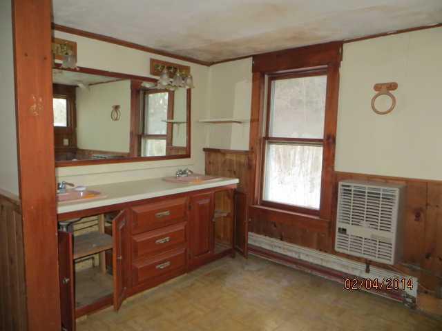 21 Shady Nook Road Newfield, ME 04095 - Photo 4 of 18 Bathroom.