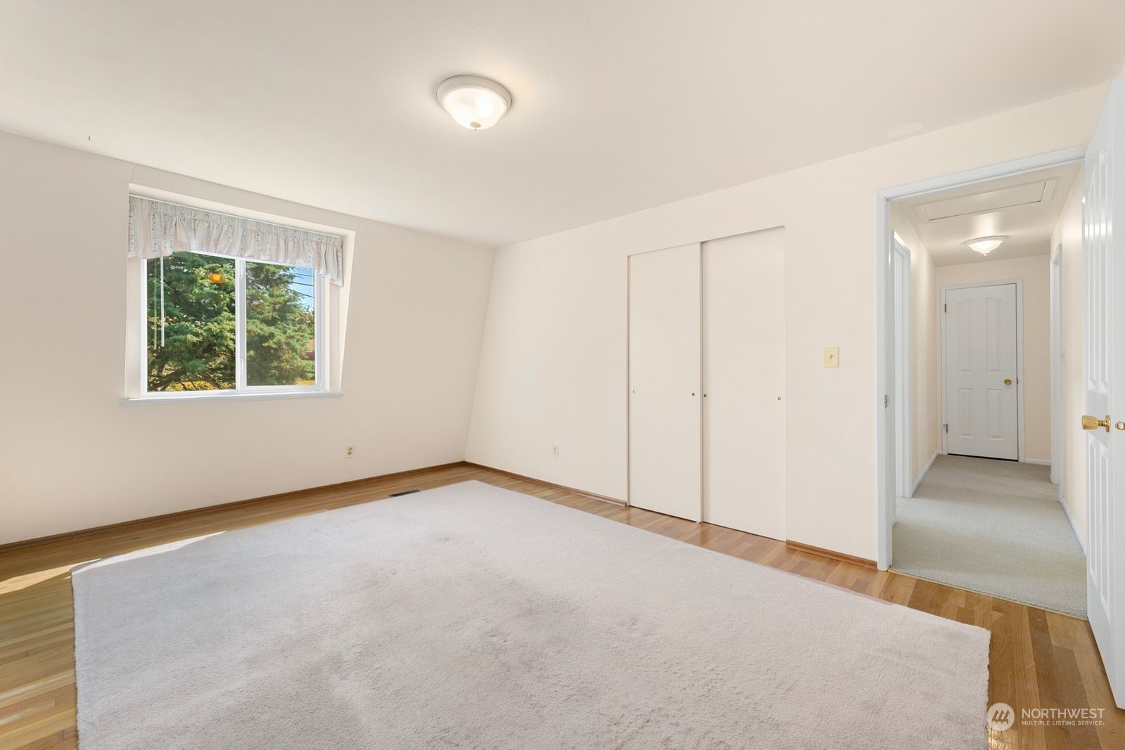 19623 105th Avenue Southeast Renton, WA 98055 - Photo 20 of 31 Gallery Image 20