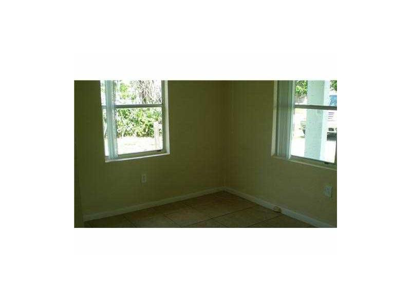 1180 South Ridge Road Lantana, FL 33462 - Photo 10 of 11 Bedroom