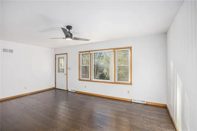 $265,000 | 8016 East 75 Street, Kansas City, MO 64133