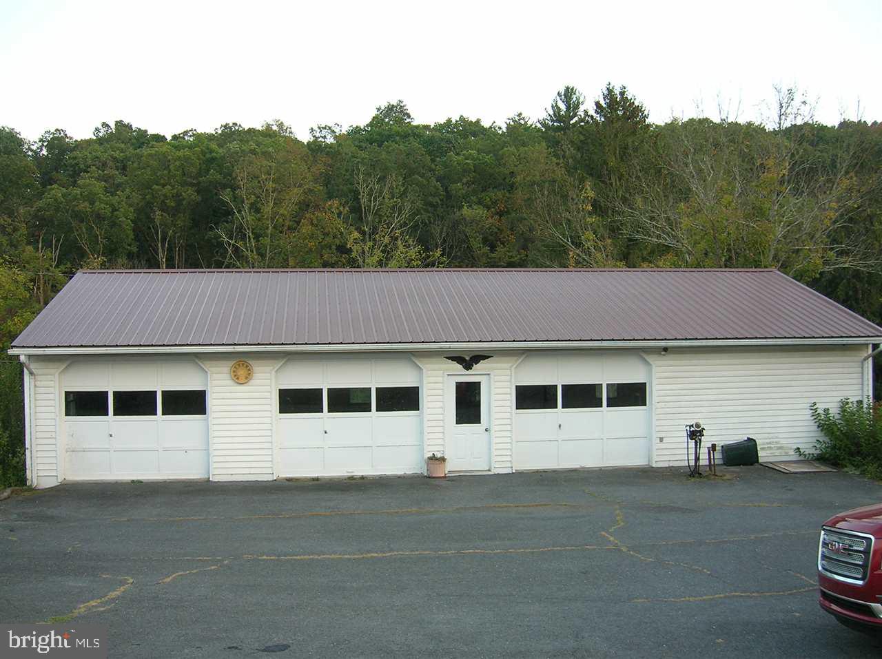 176 Evergreen Road Shermans Dale, PA 17090 - Photo 5 of 25 Gallery Image 5