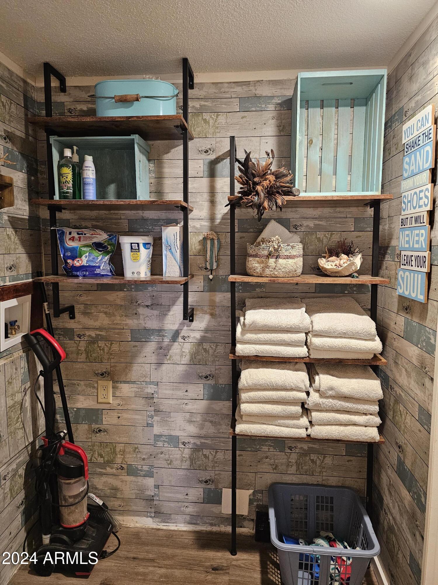 3405 South Tomahawk Road, Unit 17 Apache Junction, AZ 85119 - Photo 9 of 19 Laundry 2