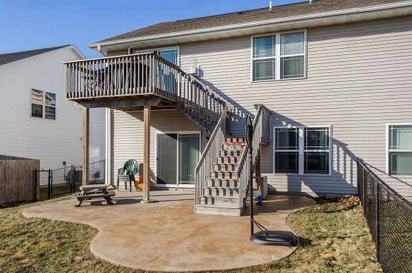 280 North Park Ridge Road North Liberty, IA 52317 - Photo 2 of 24 Gallery Image 2