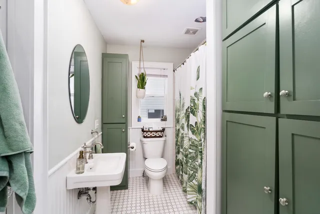 $180,000 | 9964 Highway 133, Meadowlands, MN 55765