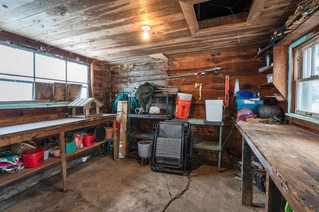 $180,000 | 9964 Highway 133, Meadowlands, MN 55765