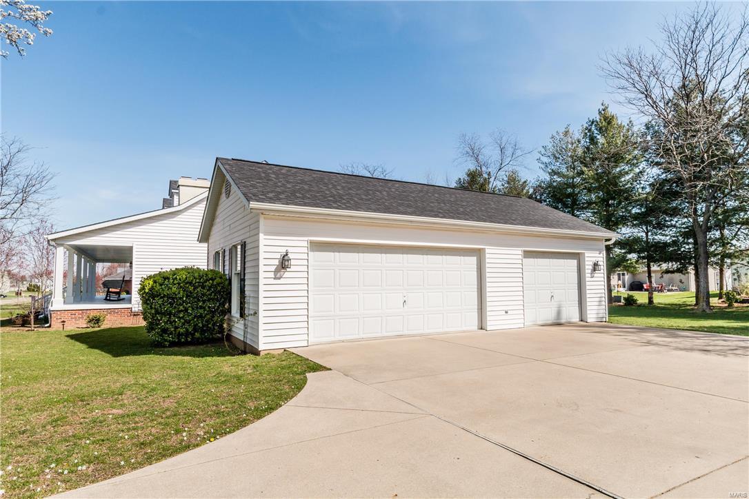 108 Polo Run Waterloo, IL 62298 - Photo 71 of 73 Gallery Image 71