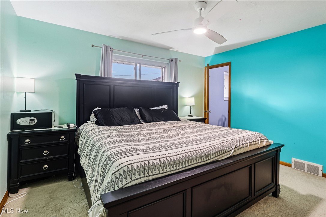 14003 Sheldon Road Cleveland, OH 44130 - Photo 18 of 32