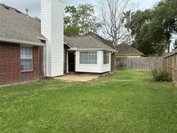 $2,300 | 1304 Coleman Boylan Drive, League City, TX 77573
