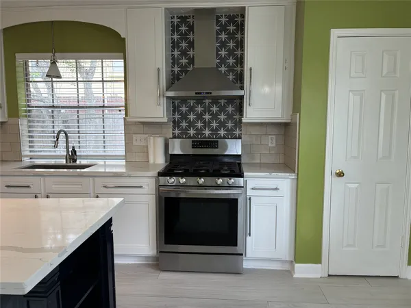$2,300 | 1304 Coleman Boylan Drive, League City, TX 77573
