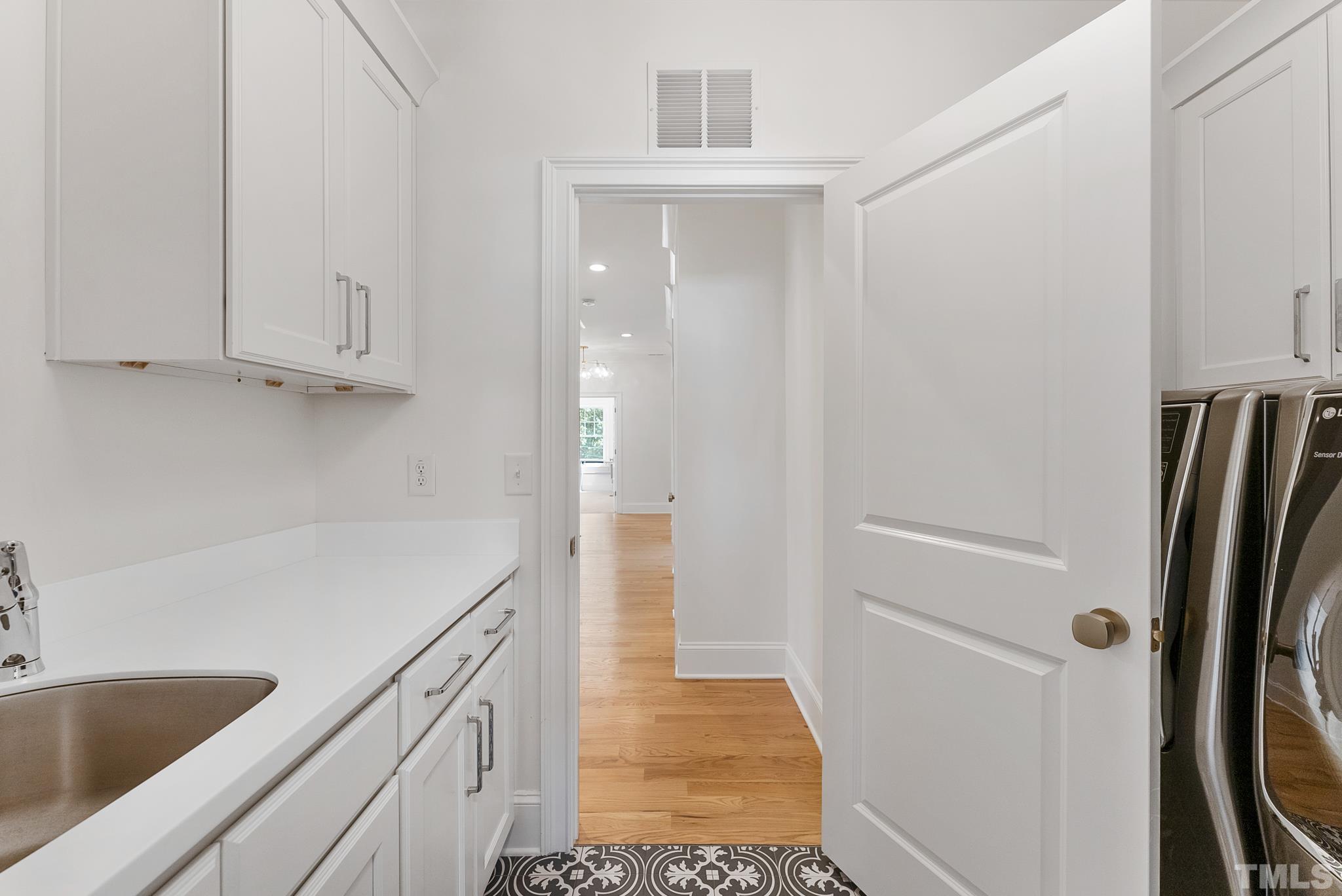 3401 Lewis Farm Road Raleigh, NC 27607 - Photo 43 of 75