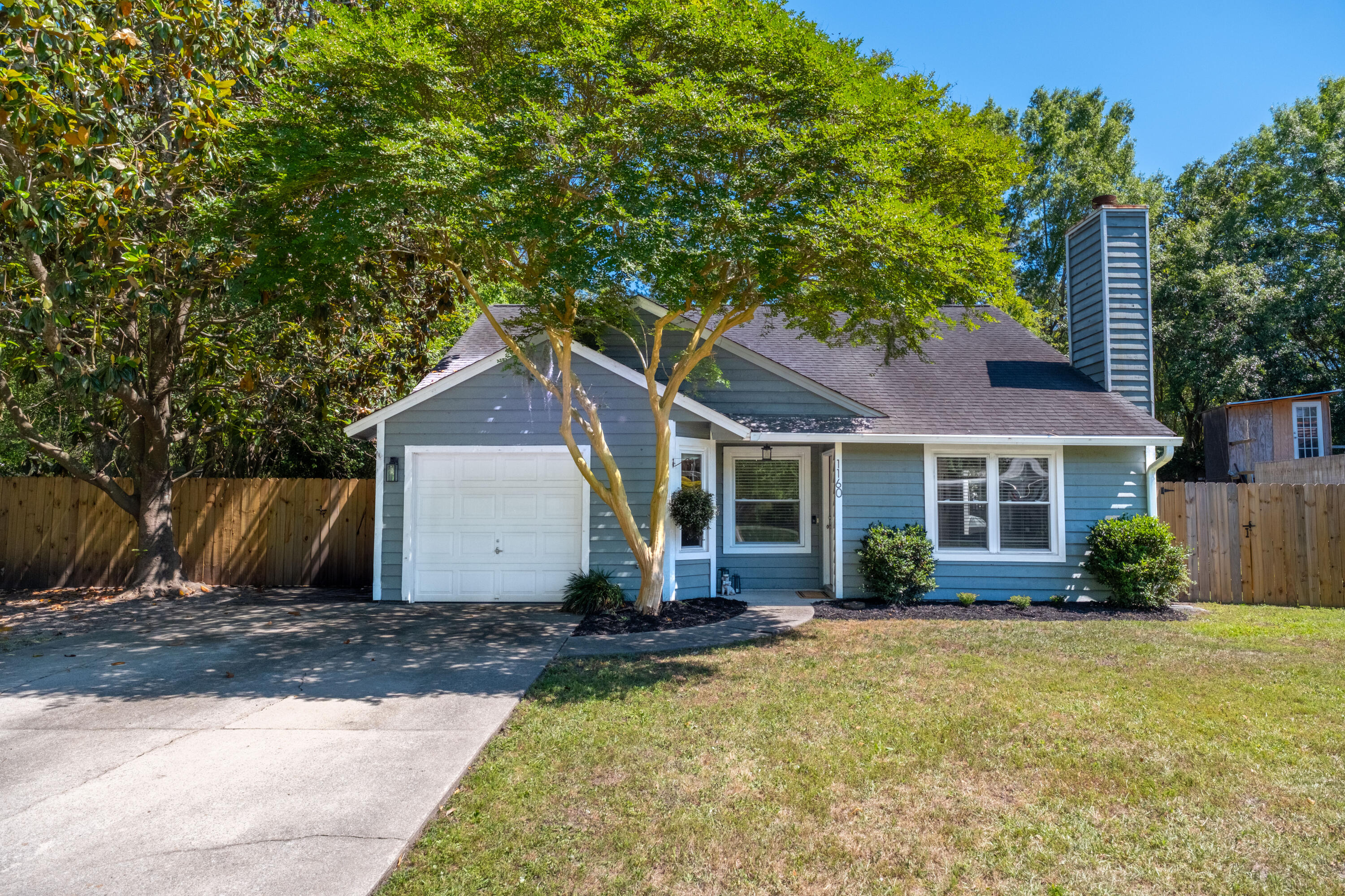 1160 Shoreham Road Charleston, SC 29412 - Photo 1 of 16 1160 Shoreham Rd_Eterna Media-1