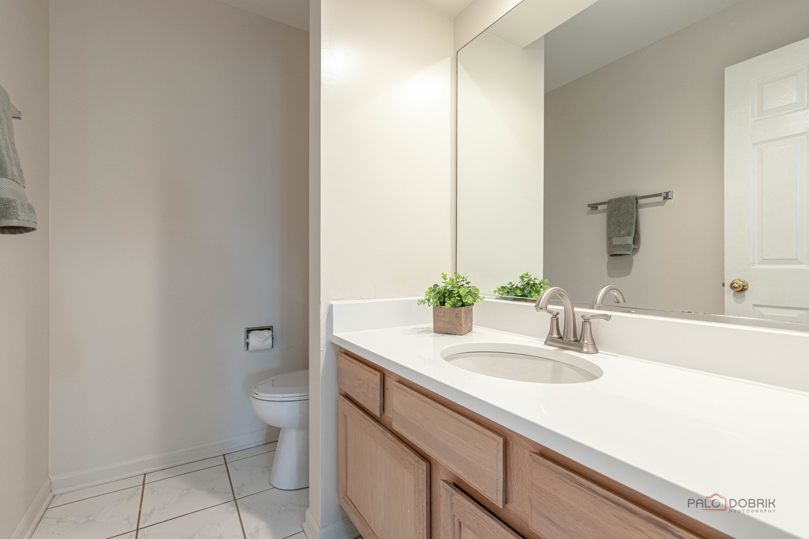 810 Edgemere Road Buffalo Grove, IL 60089 - Photo 15 of 34