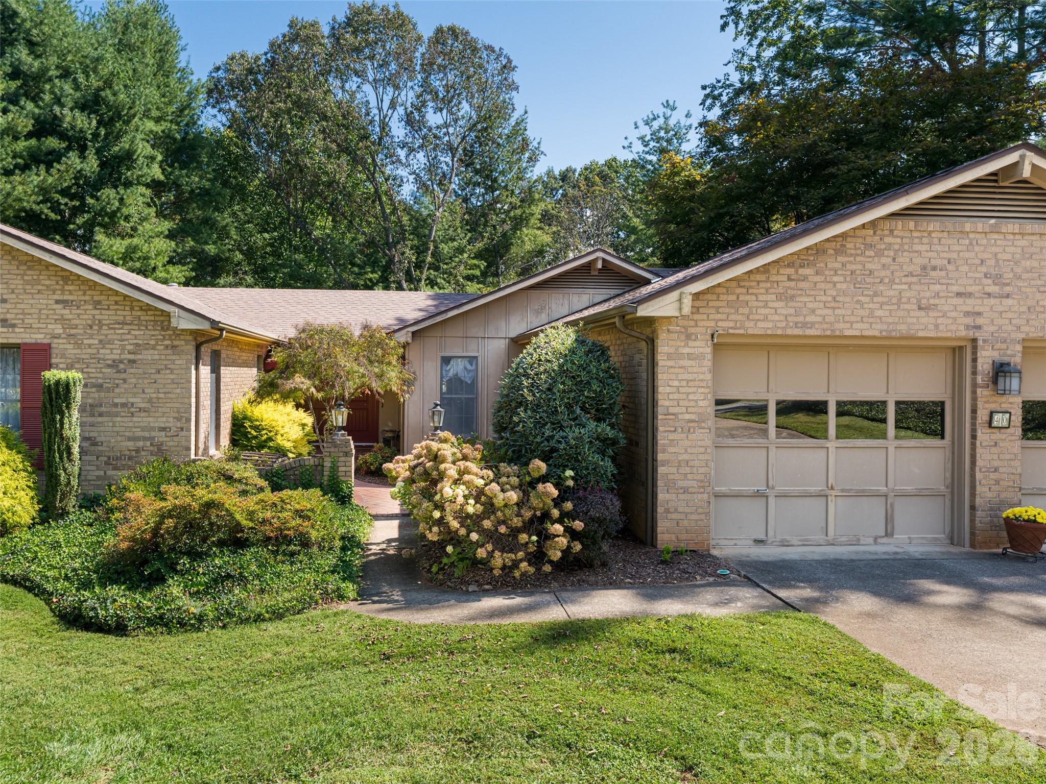 40 Applecross Road Weaverville, NC 28787 - Photo 5 of 46